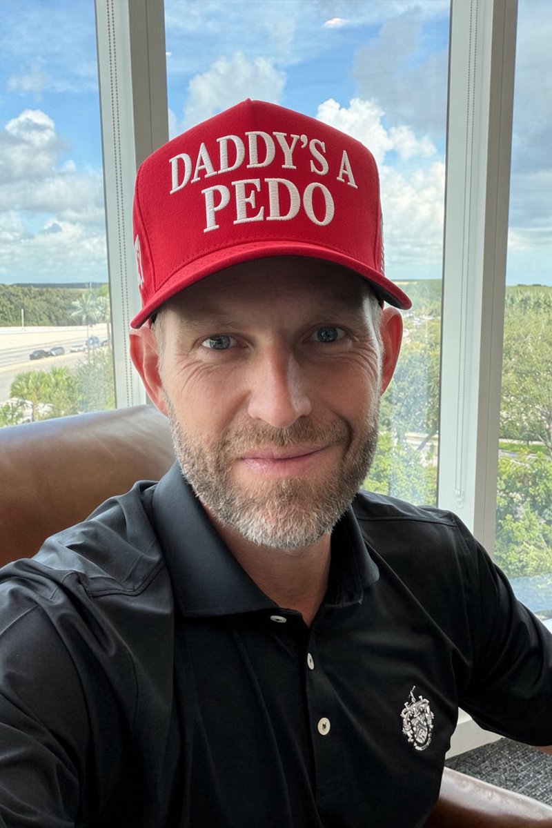 YourAnonNews's tweet photo. @EricTrump @TrumpStore Truth hurts. https://t.co/ffhN9ITwWG