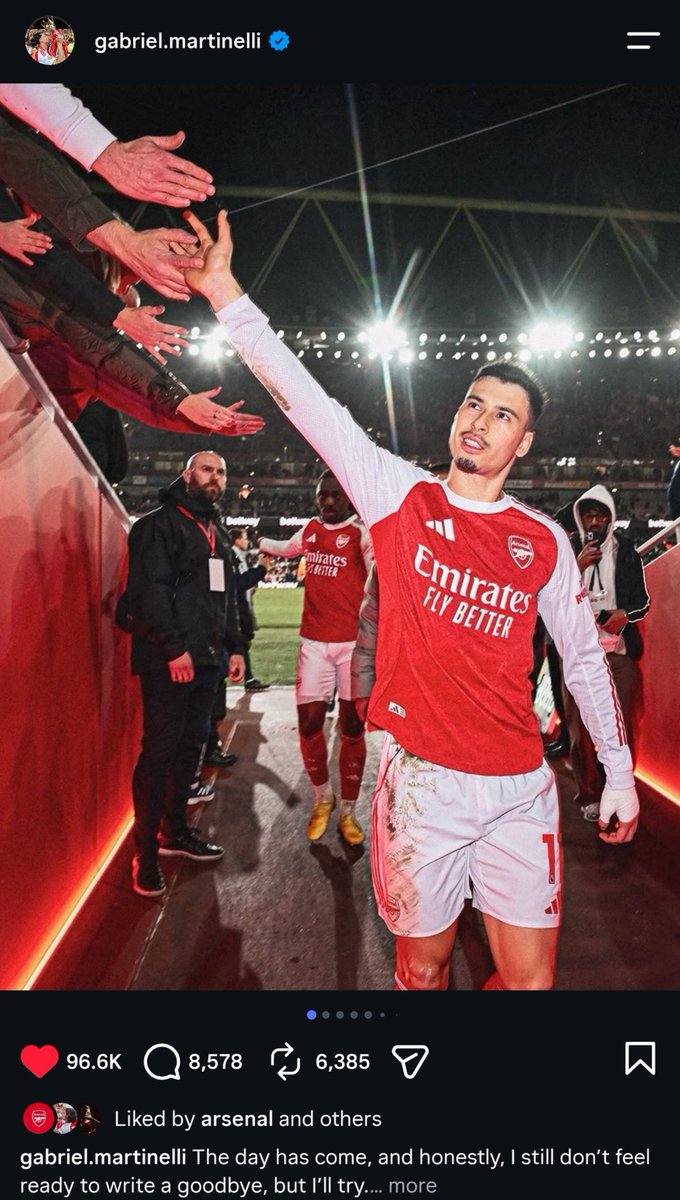 _Gunner4Life_28's tweet photo. Arsenal players on Martinelli's post😭😭😭

His post is so lovely man. https://t.co/tXsMI61pnE