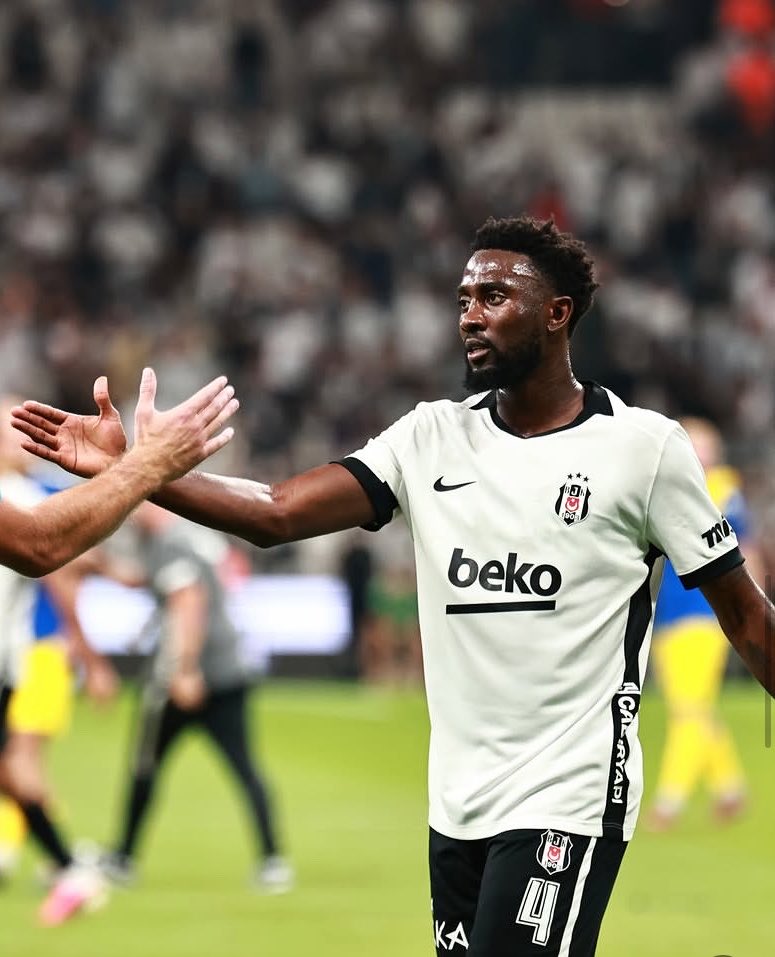 tolga_turangul's tweet photo. Bu adama fazla yüklenildiğini düşünüyorum. Bize çok fayda sağlayacak. 
Yola böyle devam edicez. Bütün futbolcularımızın yanındayız. https://t.co/hQVIELW6dq