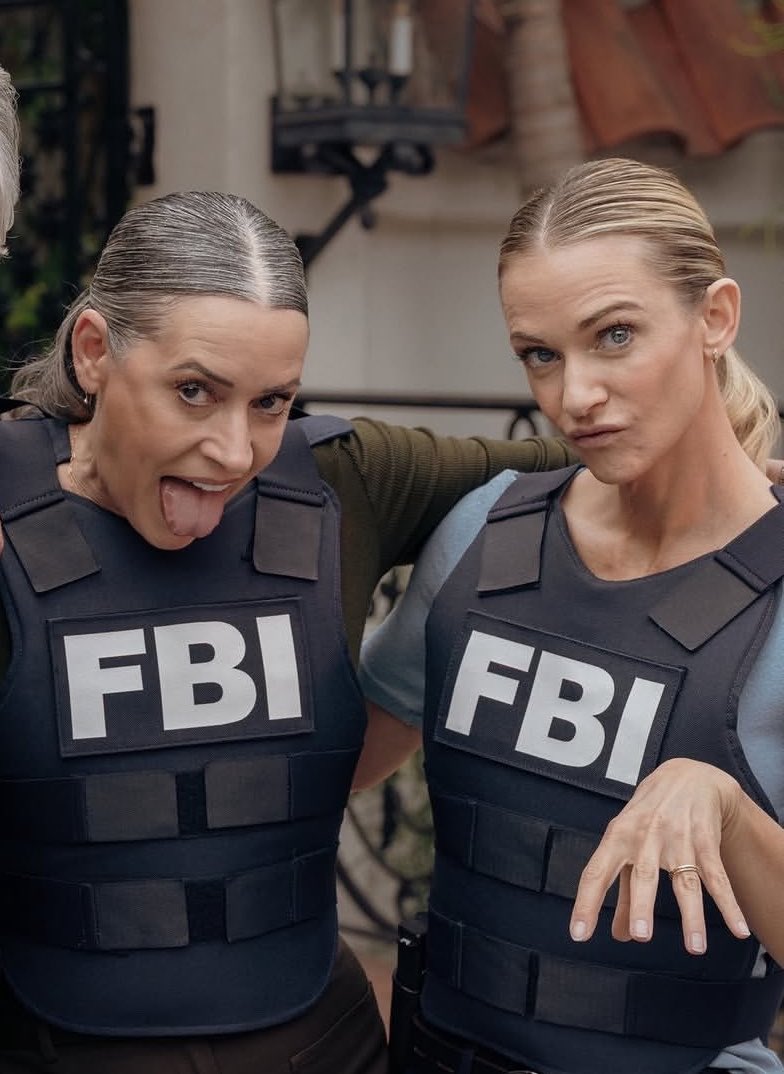 SofieHaulrich's tweet photo. On screen vs. behind the scenes 🎥 
Thank you Criminal Minds for giving us these two goofballs 😍 

@pagetpaget @ajcookofficial @criminalminds https://t.co/c6rjeszkWz
