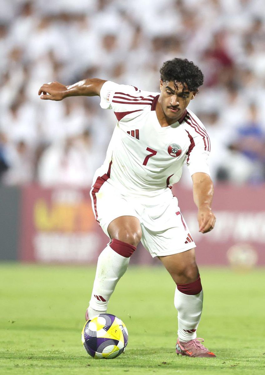 Rabanalsafena's tweet photo. 🚨 رسمياً | الأهلي يوقّع مع مهاجم منتخب قطر للشباب عيسى وليد ( مواليد المملكة العربيه السعوية ) قادمًا من الغرافة القطري 🟢⚪️ https://t.co/k0QdZj2sSu