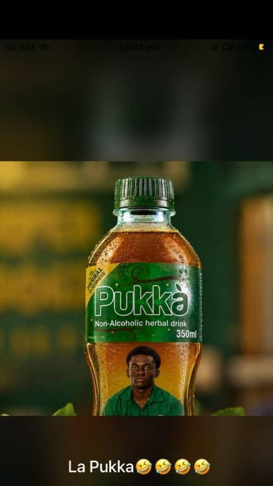 SammyJnr469's tweet photo. People are killing us on social media oo🤣🤣🤣🤣🤣🤣 https://t.co/iSa5mNPzMq