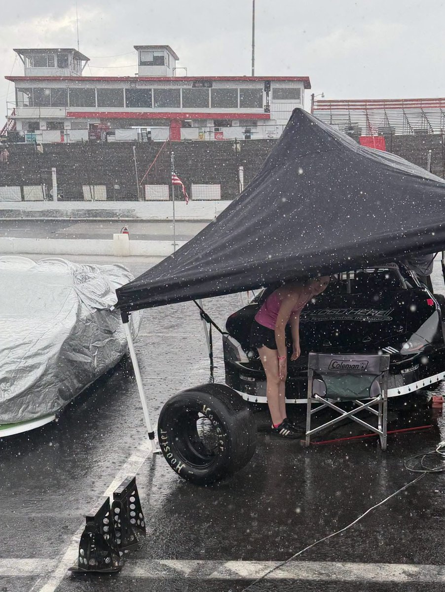 EulaShivesv3's tweet photo. Started 6th, fought into 4th and chased 3rd. Contact on the final lap ended our race, but the speed is there. We’ll be back. https://t.co/hYvIewPixu