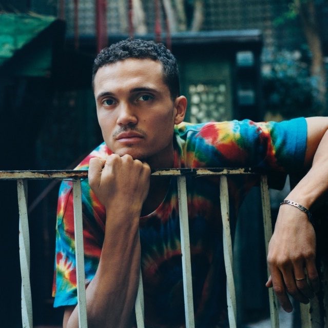 FilmUpdates's tweet photo. Karl Glusman and Juliette Gariépy to star alongside Halsey in Avan Jogia’s psycho-sexual horror ‘REPLACER.’

Boys Noize will be composing the score for the film, which was co-written by Halsey.

(https://t.co/uIhIBa32e6) https://t.co/iLYGWTFE3H