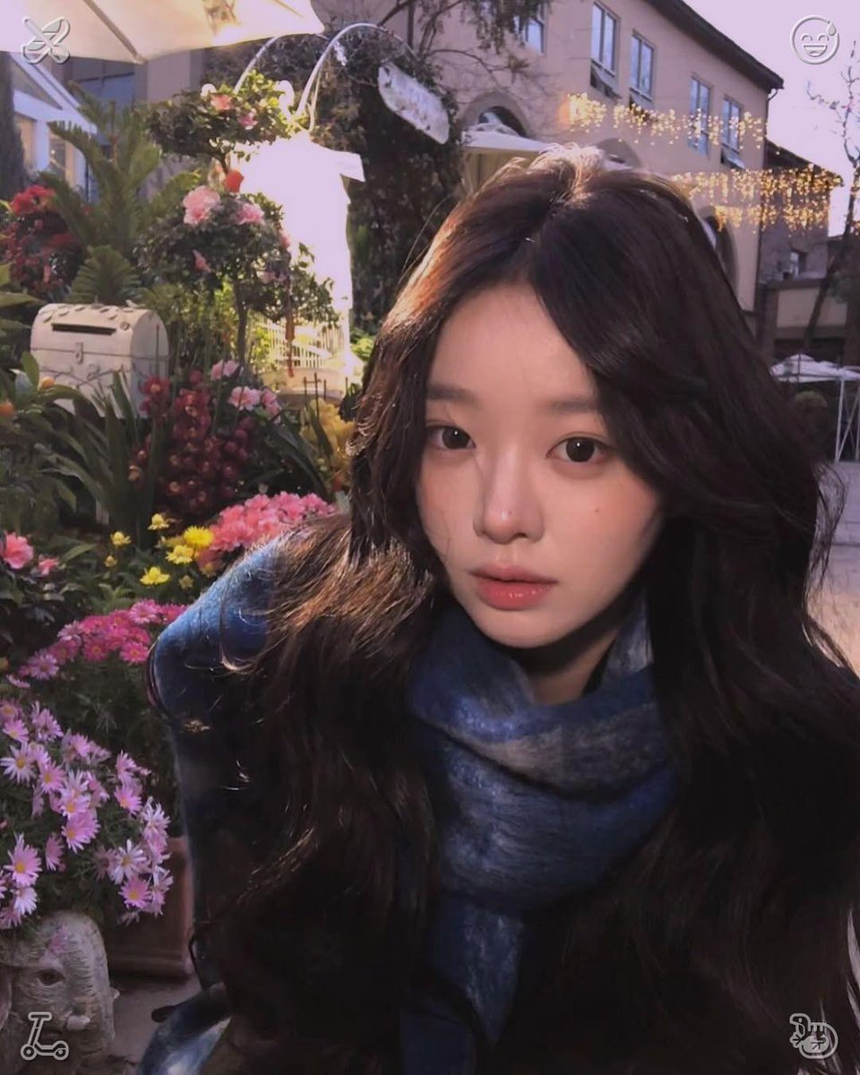 LailaTaamnh's tweet photo. While conversing with the pair, she reflected on the journey she had taken. She had relocated to an unfamiliar town, overwhelmed by isolation and longing, yet eventually stumbled upon a concealed cat café—a spot that would transform her existence completely. It brought her aff https://t.co/YOlGPtfD31