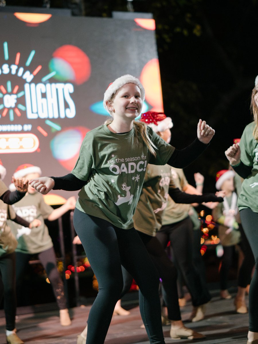 ATXLights's tweet photo. Calling All Performers!

We're looking for local musicians, choirs, dancers, theater groups, and solo artists to take the stage this holiday season! ✨

Perform on the @HEB Community Stage December 10–23.

Apply today: https://t.co/E6cv3E2kS3 https://t.co/cViykyrghK