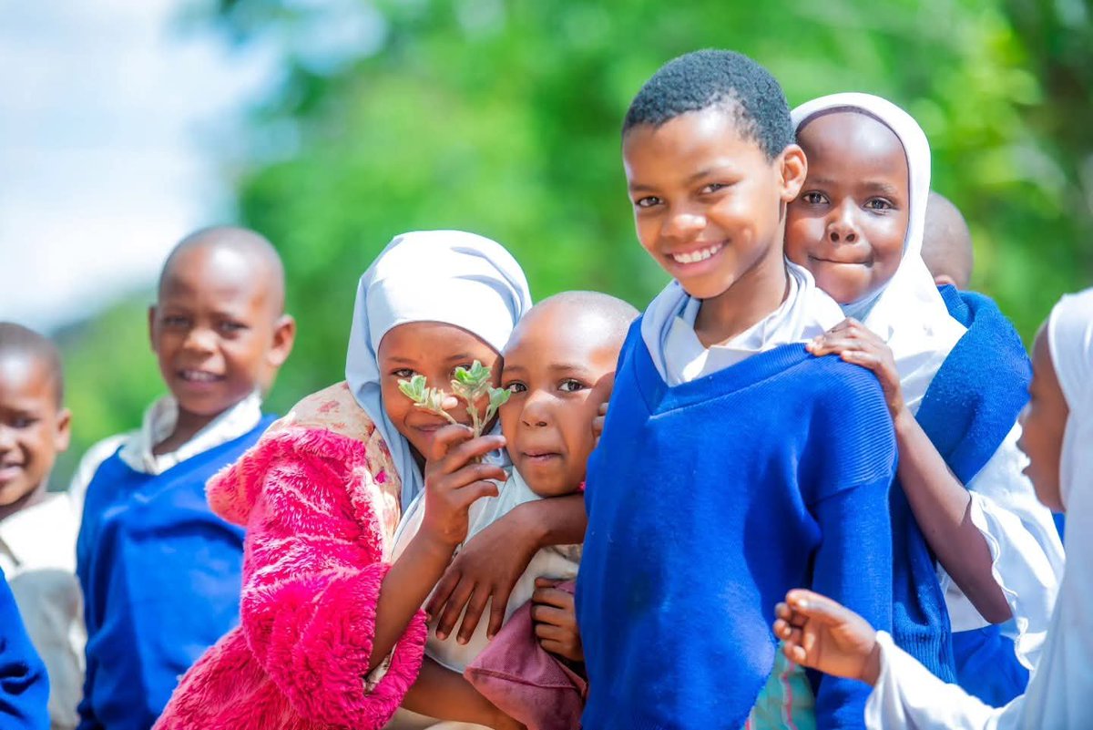CASEE_tz's tweet photo. Every smile today is an investment in tomorrow. 

​At CASEE Tanzania, we provide children with quality education, care, and safe spaces to dream, build, and lead.

​Join us in unlocking their full potential

​#EducationFirst #CASEETanzania #FutureLeaders #CommunityImpact https://t.co/bs4knuGHCd