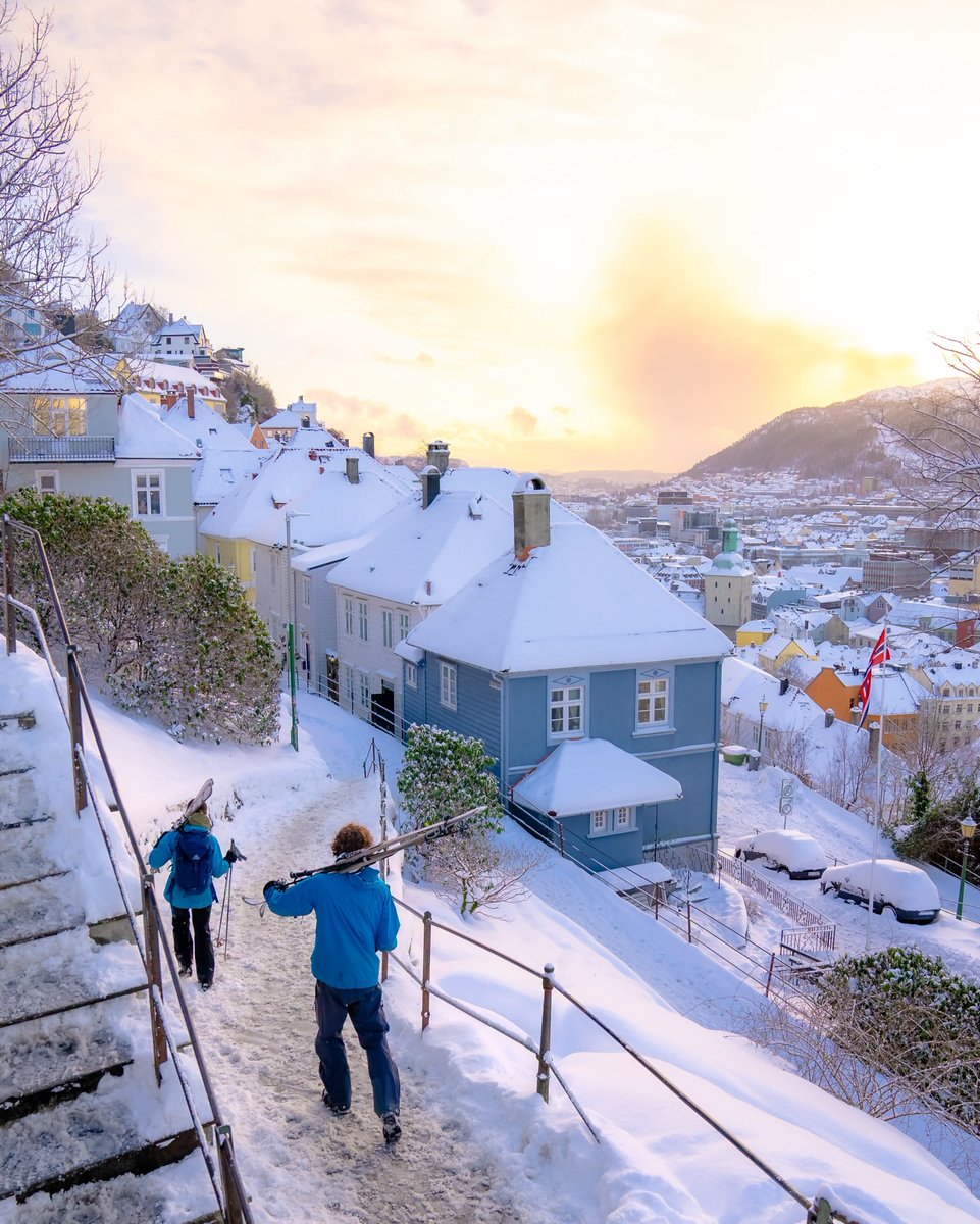 naturebeauty760's tweet photo. Bergen, Norway 🇳🇴 https://t.co/fYHb6mRpIp