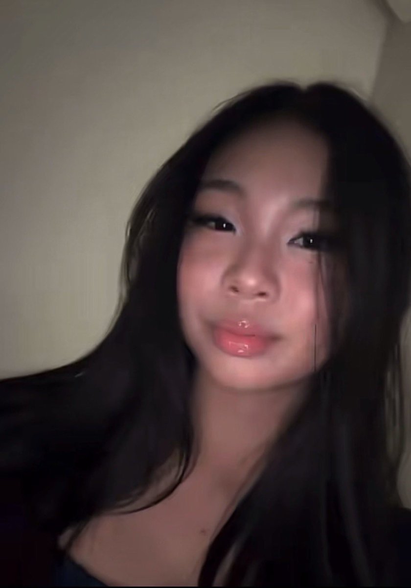 l3annel33e's tweet photo. I need a good boy to cum trib mommy🤤 https://t.co/vBfE2ZZKNU