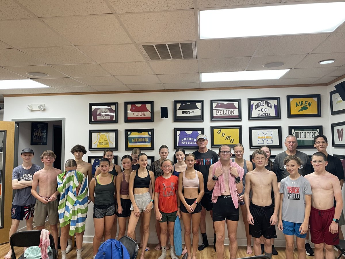 SookLoconte's tweet photo. Rain or shine, XC Camp keeps rolling. Pouring rain didn’t stop this crew from showing up and putting in the work. While competition sleeps, we train. Keep grinding, smiling, and chasing those goals. https://t.co/c36uruzfob