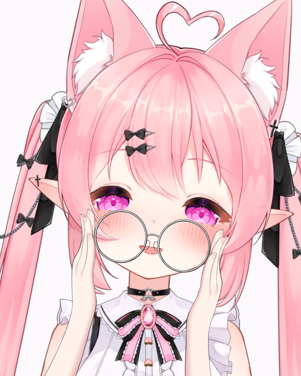 YunoYuuni's tweet photo. do you like my new glasses? https://t.co/tSnVodYsHB