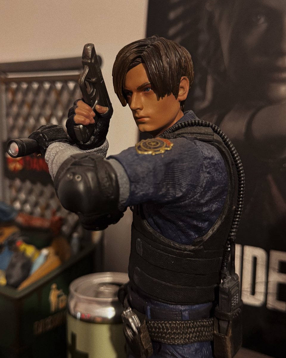 Miss__Melissou's tweet photo. Leon S. Kennedy 🖤🧟‍♀️
Resident Evil 2 Remake ✨

#rebhfun #ResidentEvil https://t.co/1wYac4VCDs