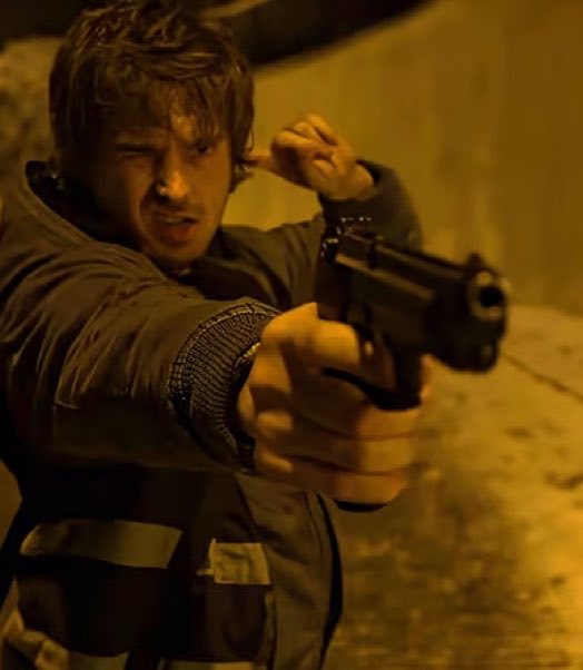 GlobalBoxOffice's tweet photo. RESIDENT EVIL will have shows in 35mm film format in New York and Los Angeles.

Depending on the demand, Sony may expand it to more cities. https://t.co/ppx7hEr6yL