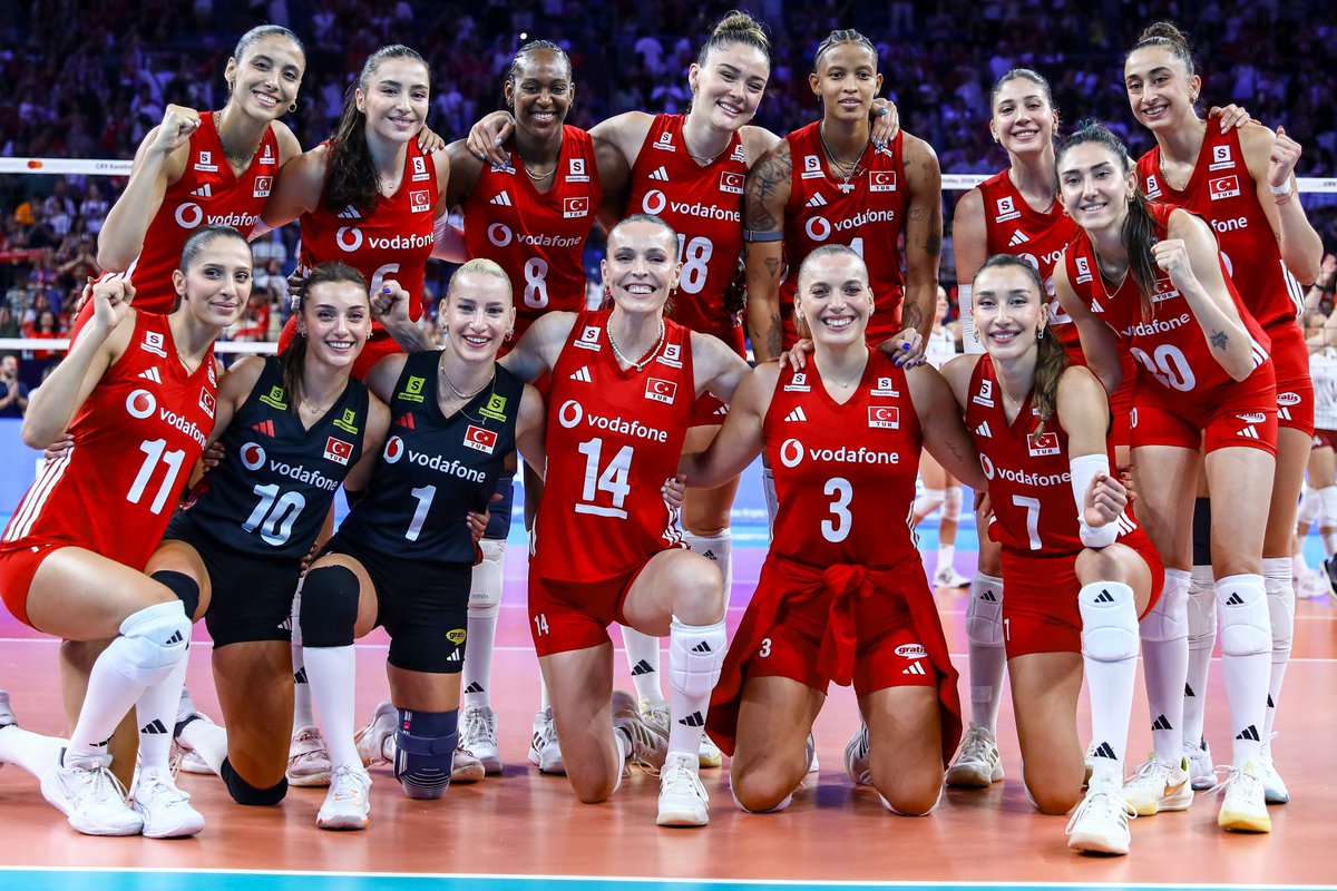 gibbybaris's tweet photo. 🏆 Filenin Sultanları 2027 Dünya Kupası'nda

🇹🇷 Avrupa Şampiyonası'nda yarı finale yükselerek Dünya Kupası'na katılım hakkı elde ettik https://t.co/N7Xw3ZHcij