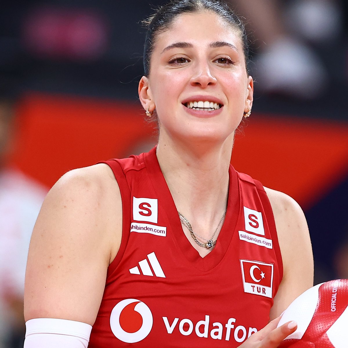 gibbybaris's tweet photo. ⚡️ İlkin Aydın x Almanya ( 1.5 Set )

5/13 %38 hücum, 2 hata
2 blok
%56 pm, %44 mm ( 9 manşet, 1 hata )
7 sayı, +4 WL https://t.co/vaYmB2VcOJ