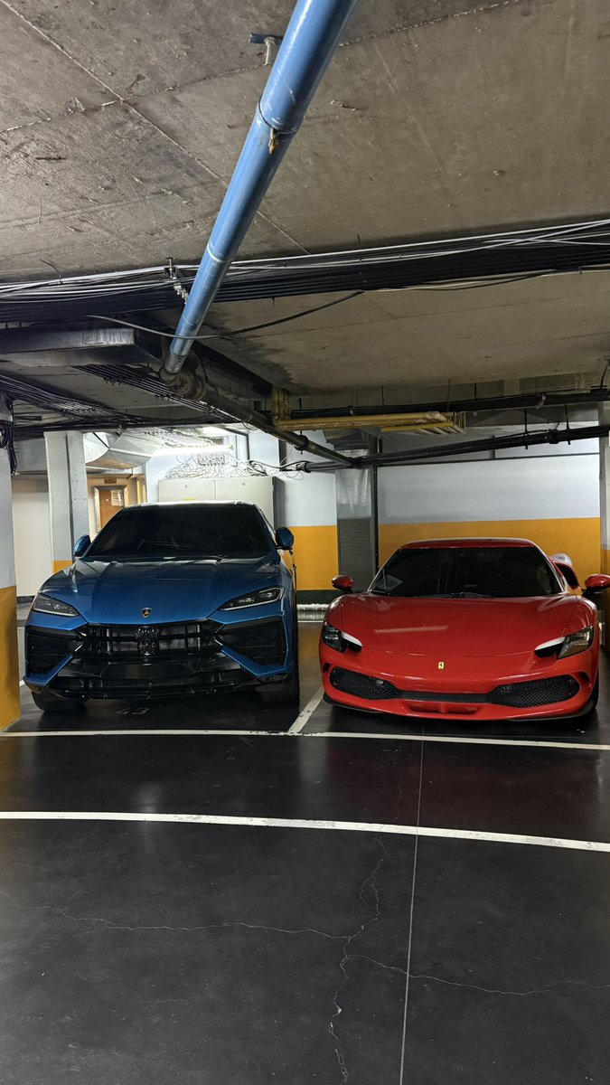pratsfe_'s tweet photo. Con cuál combo se quedan??

URUS SE x TEMERARIO

URUS SE x 296GTS https://t.co/sn8nkoW4u6