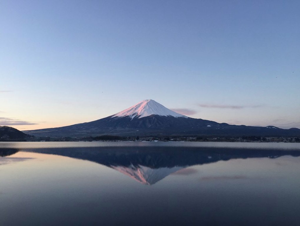 BenjaminHirschi's tweet photo. 初回限定オファーは効果的なのに使わない理由は？
シンプルな特典を用意し、ターゲット層の興味を引く。
限られた時間で行動を促せば、新規顧客獲得につながる。 https://t.co/93YgEd1apE