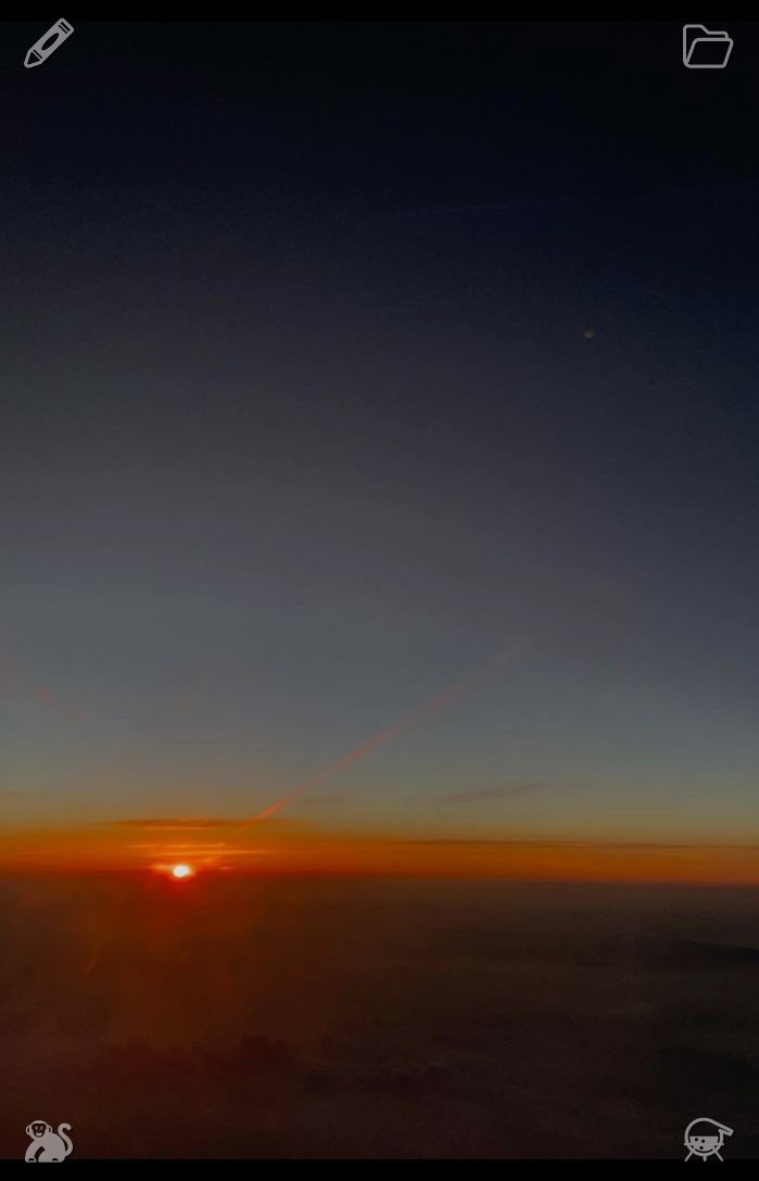 DHermay's tweet photo. ☀️ As the first light of dawn spills across the peaks, I finish my cheese-infused black tea, nod my appreciation to the barista, and step out of the store. My destination? A nearby tea spot that rotates its menu with the seasons, teasing out unique, time-limited blends you won https://t.co/jDTkVc2BgL