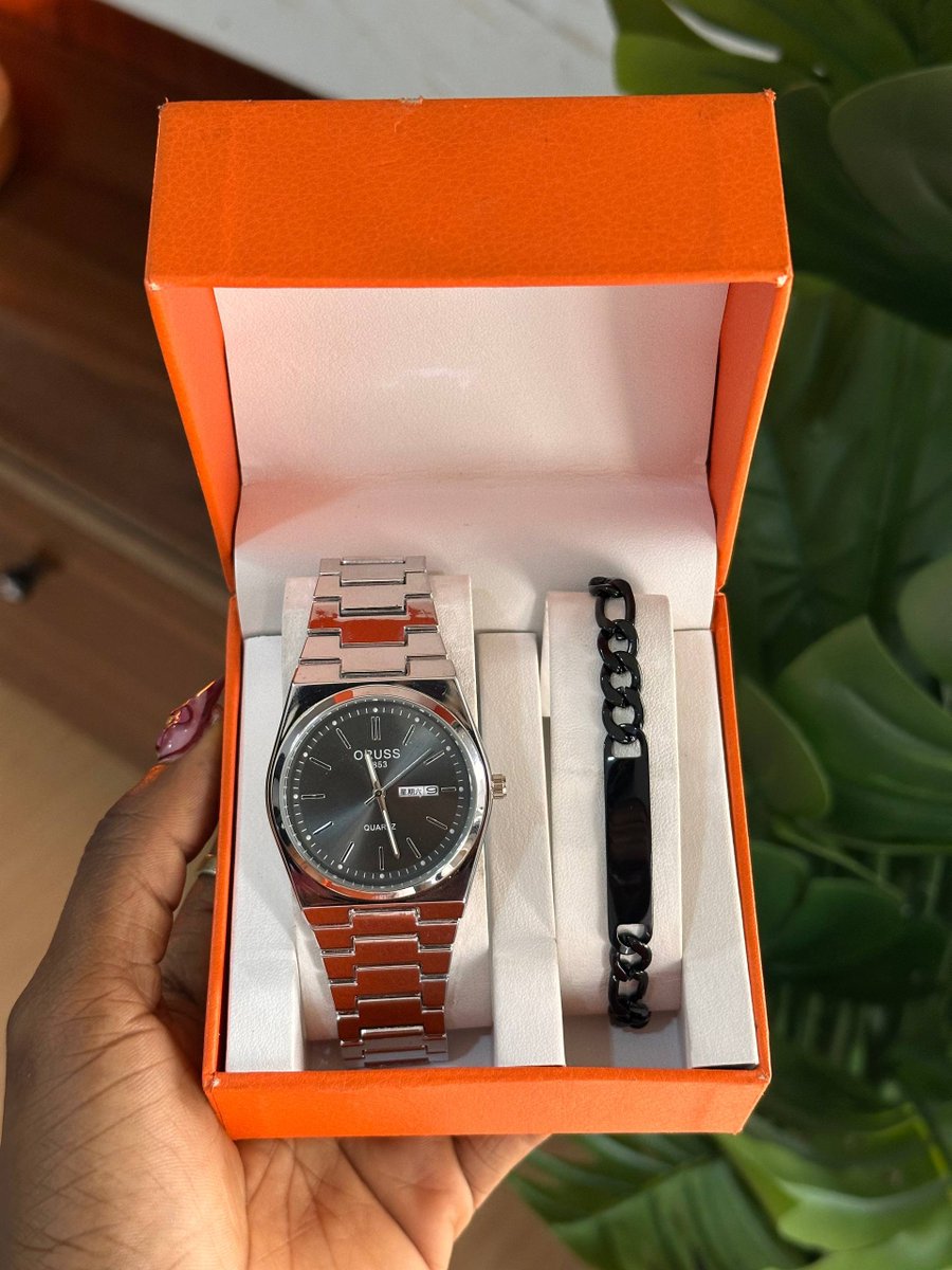 AccesoryGems's tweet photo. @UnclebeeOla @yay_tunes @Tomjosh23 @modela__jane @AanuoluwapoAd17 🏷 #18,000
Send a dm to order
Location:Lagos
Nationwide delivery 
Pls repost https://t.co/qt9gei6hOW