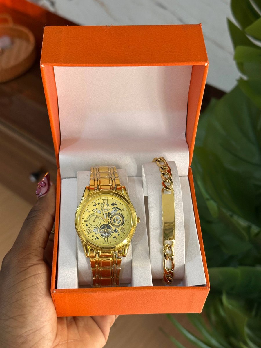AccesoryGems's tweet photo. @UnclebeeOla @yay_tunes @Tomjosh23 @modela__jane @AanuoluwapoAd17 🏷 #18,000
Send a dm to order
Location:Lagos
Nationwide delivery 
Pls repost https://t.co/qt9gei6hOW