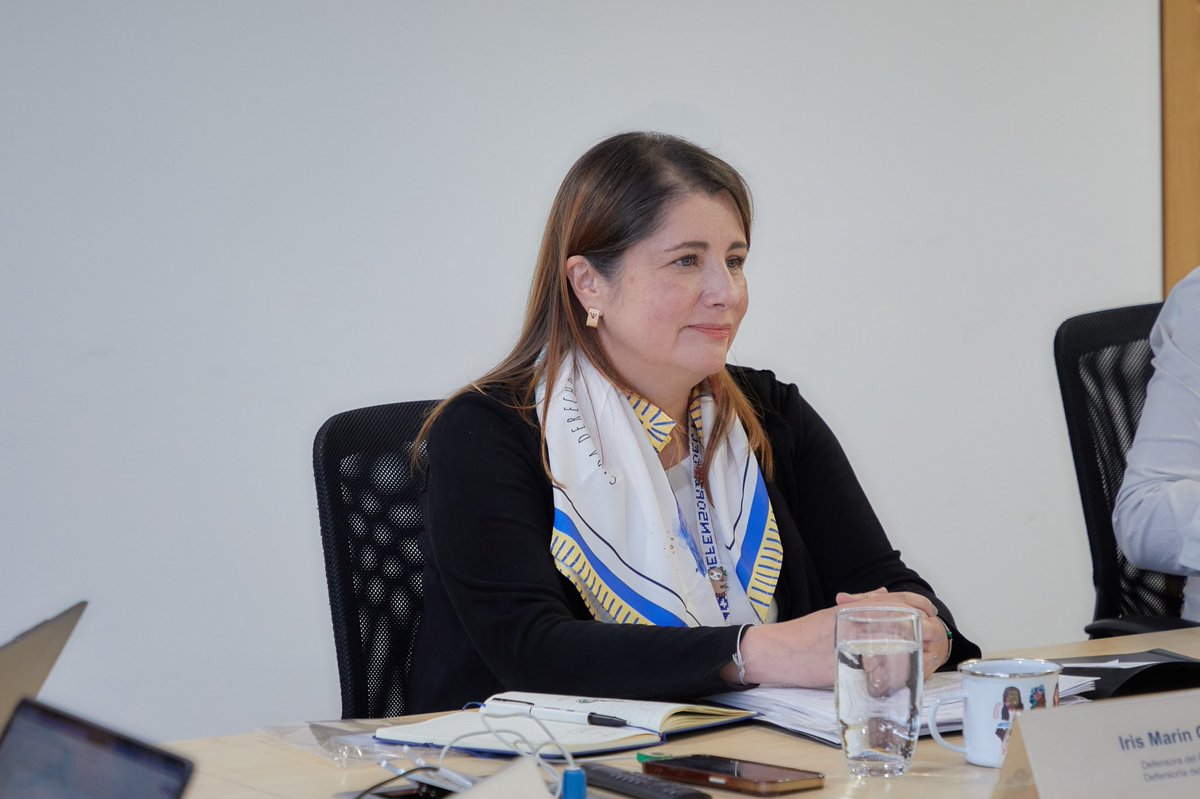 DefensoriaCol's tweet photo. La reunión también permitió destacar el vínculo histórico y misional entre las personerías de Colombia y la Defensoría del Pueblo, que comparten responsabilidades en la defensa de los derechos humanos y la promoción de una ciudadanía activa. Nuestra participación en la Asamblea General será, además, una oportunidad para afianzar este trabajo conjunto.

La Asamblea contará con autoridades y conferencistas nacionales e internacionales y será un espacio para intercambiar experiencias, reflexionar sobre los desafíos territoriales y fortalecer la articulación en torno a la defensa de los derechos y la construcción de ciudadanía.