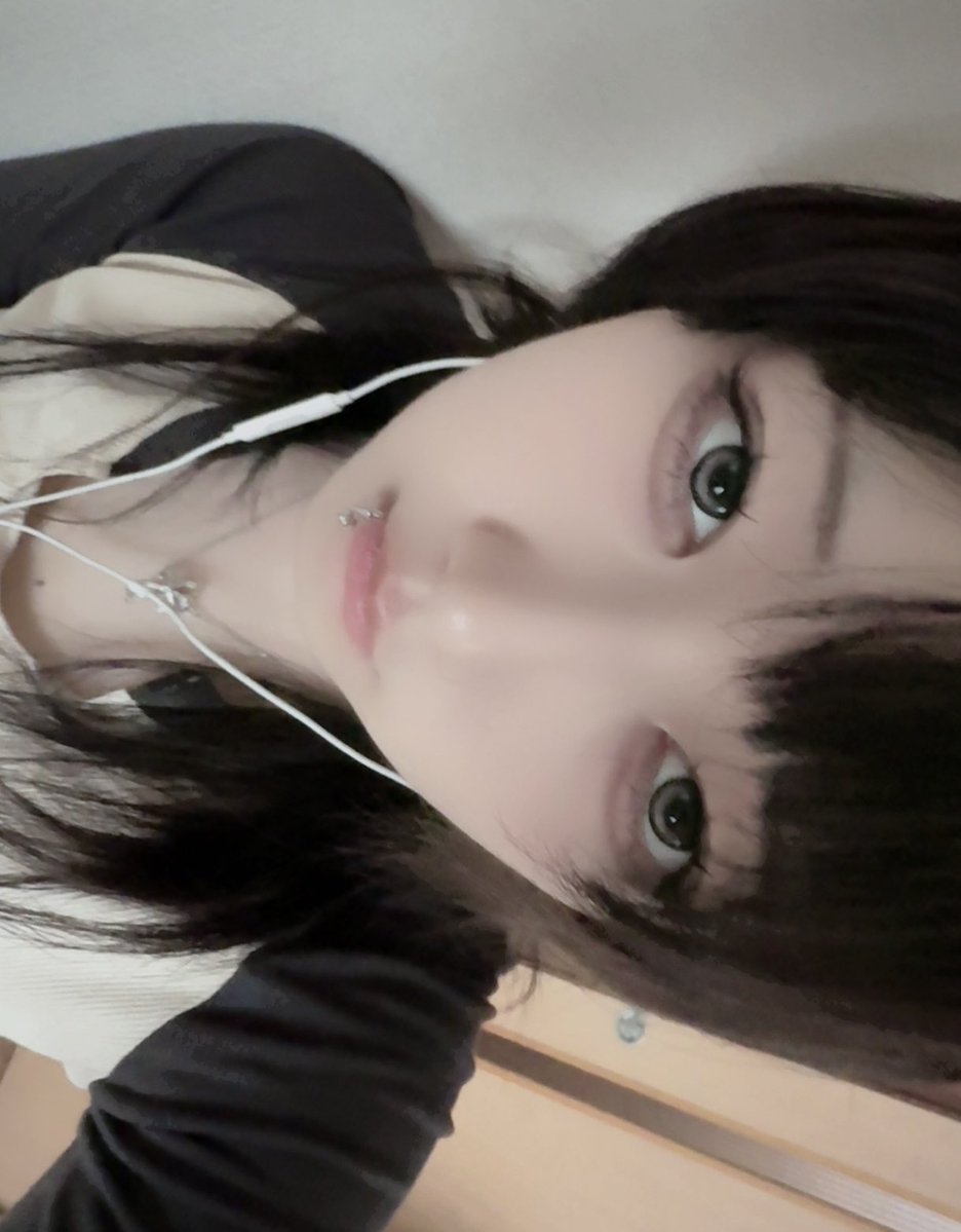 exetooon's tweet photo. ♩ https://t.co/A642B5lRSz