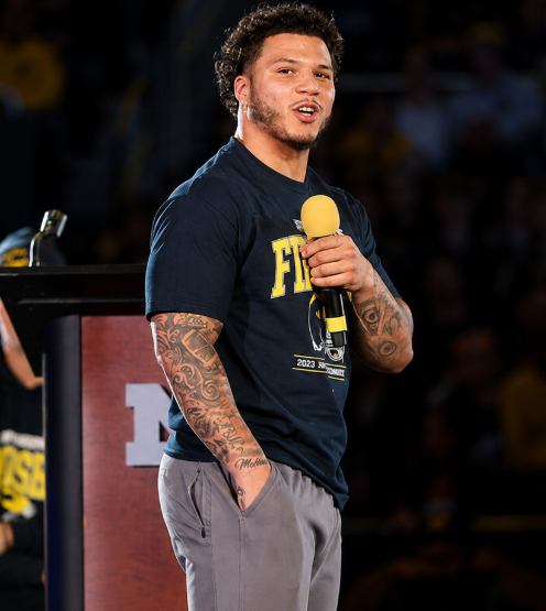 EUPhoto44's tweet photo. There are 2 days until Michigan Football. 

Blake Corum (@blake_corum) - RB

2023 National Champion
3-time Big Ten Champion
Michigan’s all-time leader in rushing touchdowns
3,700+ career rushing yards
2022 unanimous All-American
2 touchdowns in the National Championship Game
A Michigan legend. #GoBlue