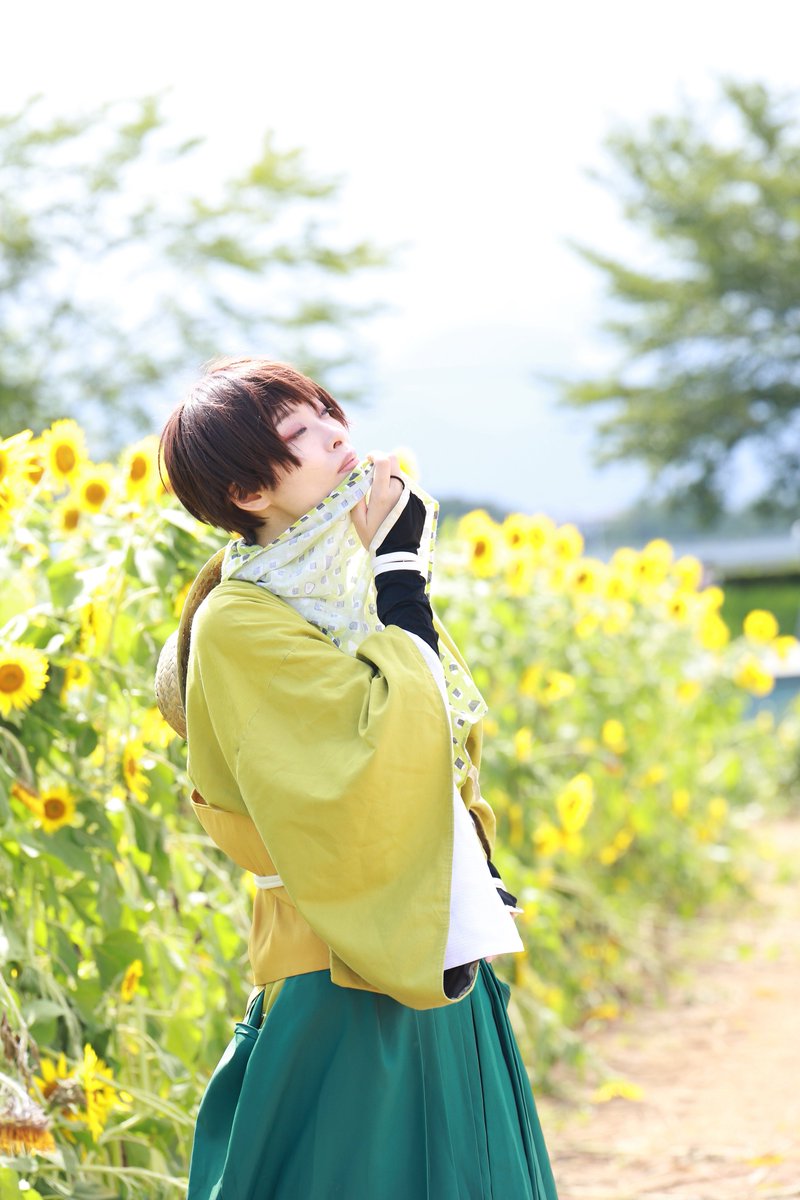 K0t0Photo's tweet photo. cos
刀剣乱舞・石切丸・内番
＋麦わら帽子

──────
　夏の眺め
──────

Photo by おまめ(@oagenomisosiru) https://t.co/ho5ypTnWwg