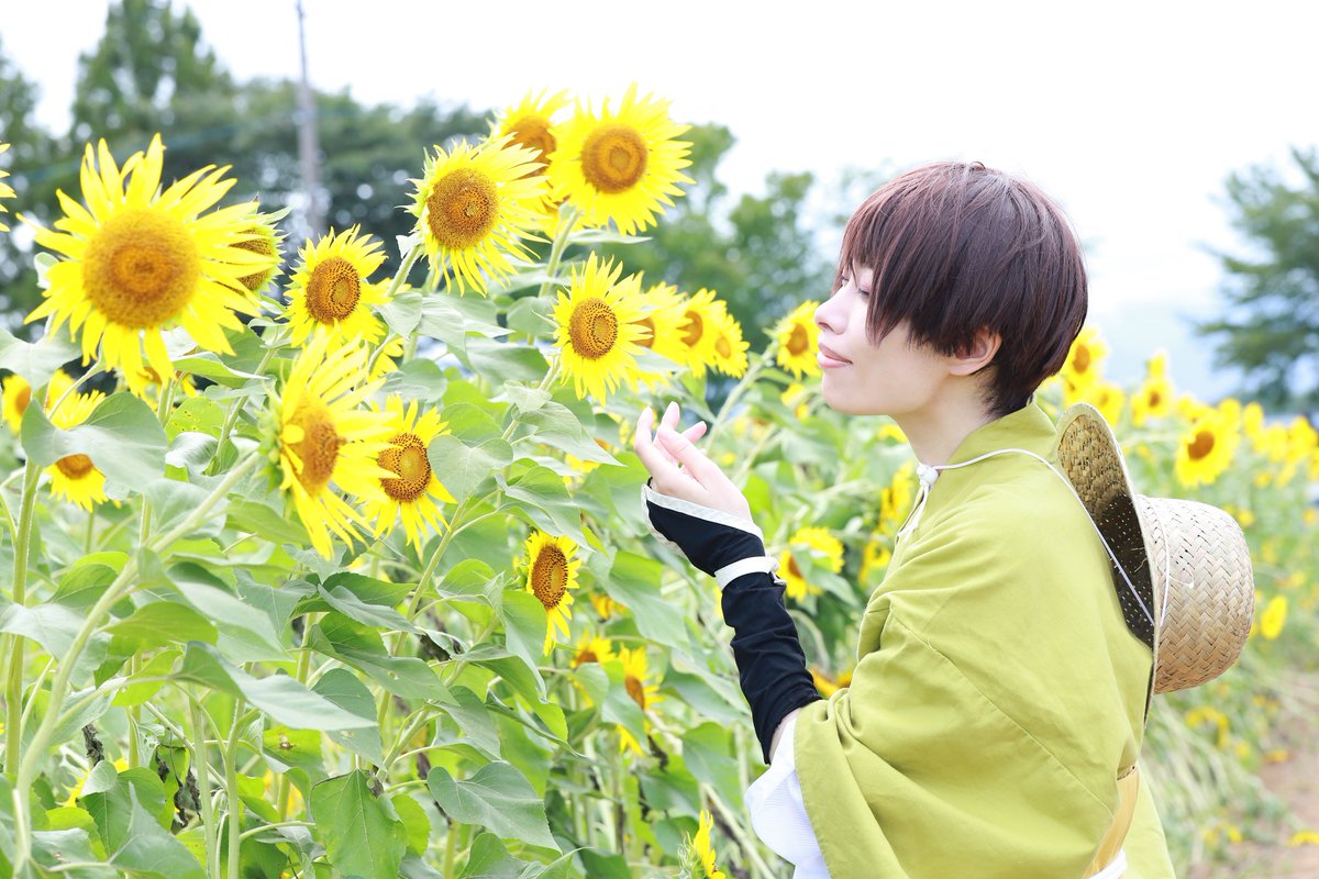 K0t0Photo's tweet photo. cos
刀剣乱舞・石切丸・内番
＋麦わら帽子

──────
　夏の眺め
──────

Photo by おまめ(@oagenomisosiru) https://t.co/ho5ypTnWwg