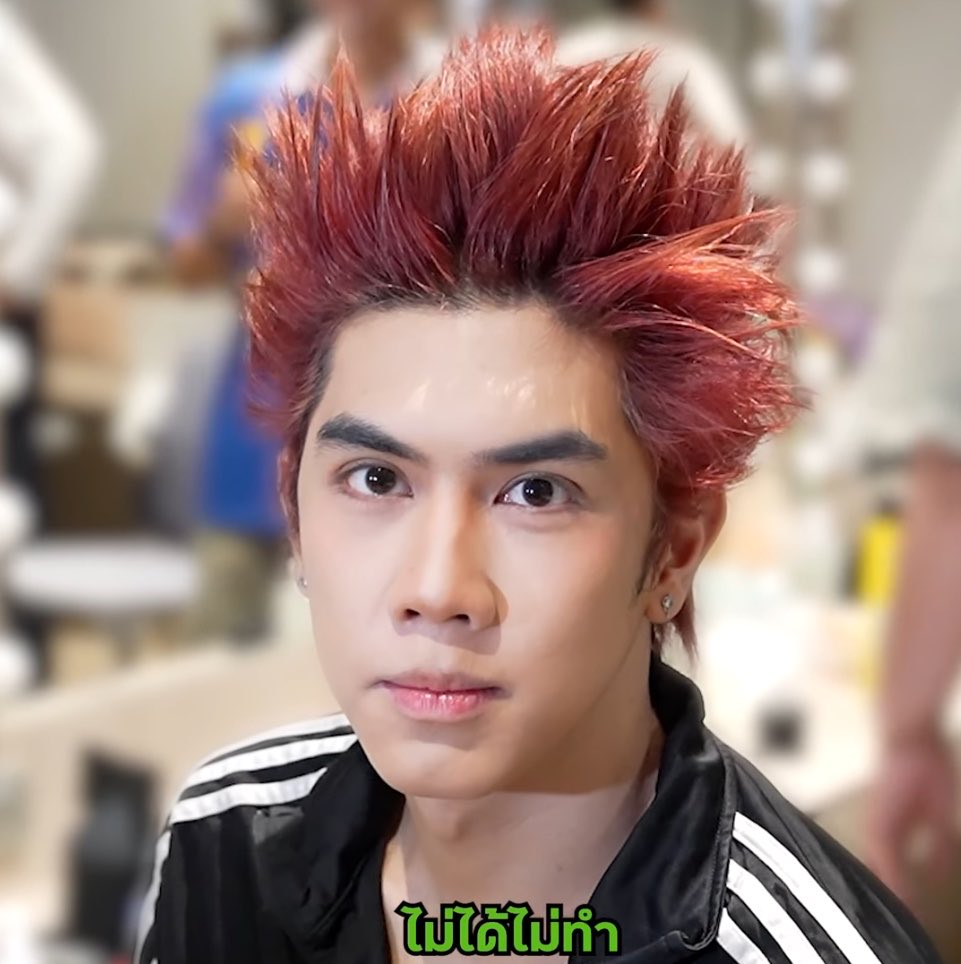 nomkrokk's tweet photo. ถ้าเกาหลีมีผมทรงเวนดี้ ไทยก็มีผมทรงโชกุนล่ะวะ กลัวหนุ่ม ๆ เอาไปเป็นเรฟตัดผมจัง https://t.co/u0gSSGrywe