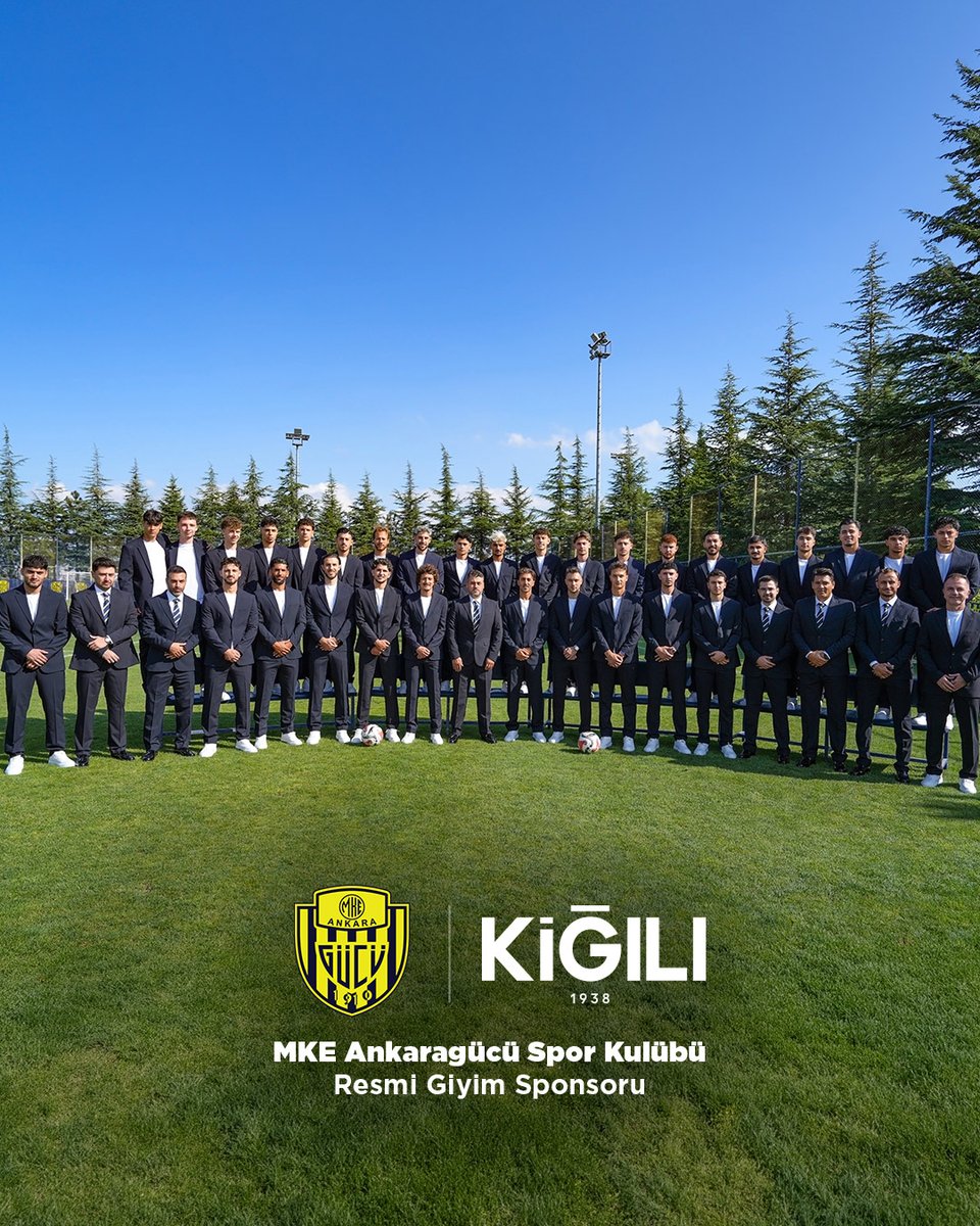 KigiliGiyimAS's tweet photo. Yeni sezonun stili tamam, şimdi hedef şampiyonluk! 💛💙 @Ankaragucu

MKE Ankaragücü futbolcuları ve teknik ekibi, Kiğılı şıklığıyla yeni sezona hazır. Şampiyonluk yolunda başarılar Ankaragücü! 👔🏆  

#Kiğılı #MKEAnkaragücü https://t.co/KczdnEGnCj