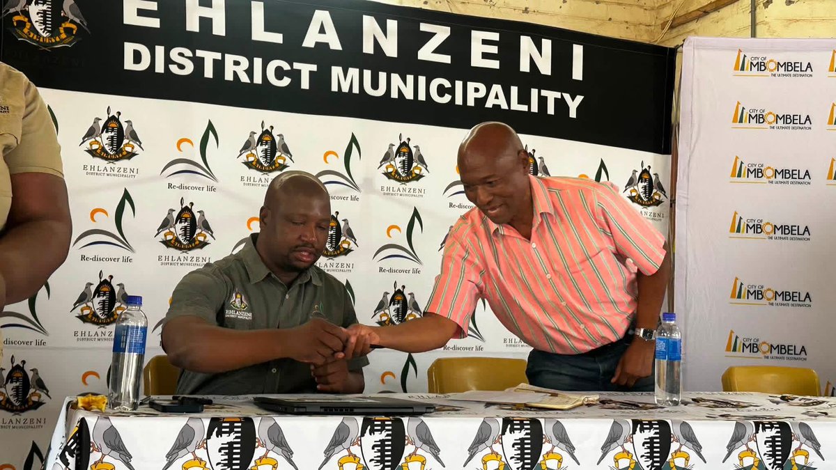 Ehlanzeni_Dist's tweet photo. Farmers Day Engagement at Nsikazi, under City of Mbombela

https://t.co/wo8HVp5D2R https://t.co/HMT1Pcc9rS