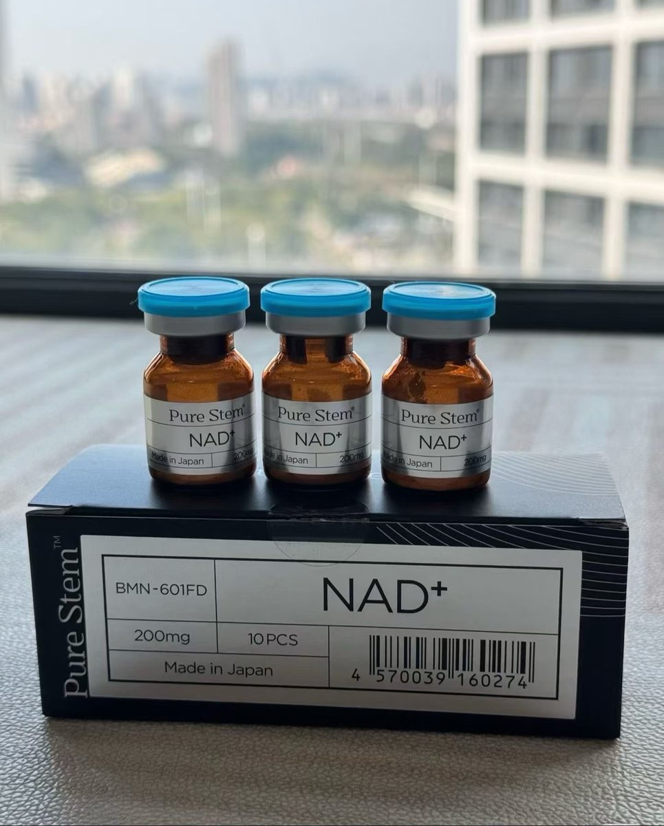 hhh1680938's tweet photo. 健康分享：NAD+即烟酰胺腺嘌呤二核苷酸，是人体线粒体核心分子，参与上千种生化反应。可激活SIRT、PARP相关蛋白，助力DNA修复、细胞修复再生，抗氧化、调节代谢，提升细胞能量，增强体力与记忆力。随着年龄增长人体NAD+含量会逐步降低，或引发代谢、神经、心脏等机能衰退，外源性补充有助延缓细胞衰老 https://t.co/nh4TiXLHvq