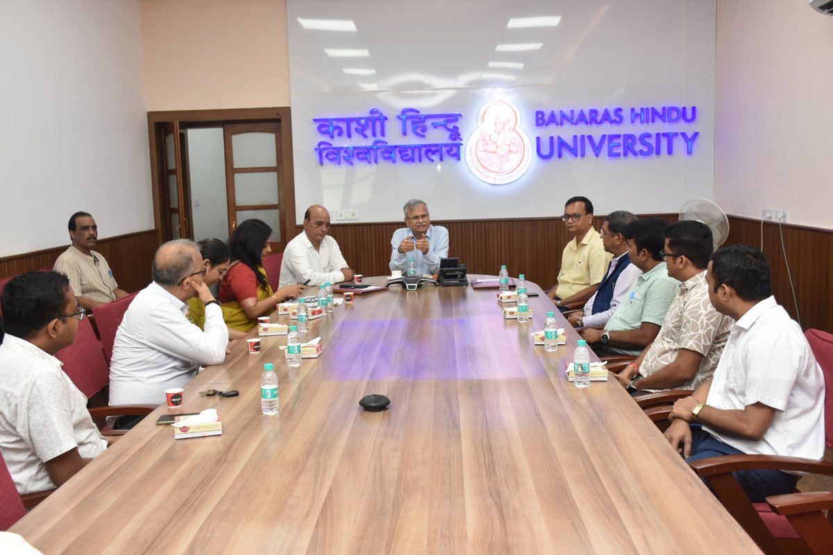 bhupro's tweet photo. The technology transfer is expected to facilitate large-scale seed multiplication and the eventual commercial availability of the variety. The University has inked an MoU for the formal transfer of technology to Olympus Crop Care Ltd. 

#AgriculturalResearch https://t.co/n4e3hKI6br