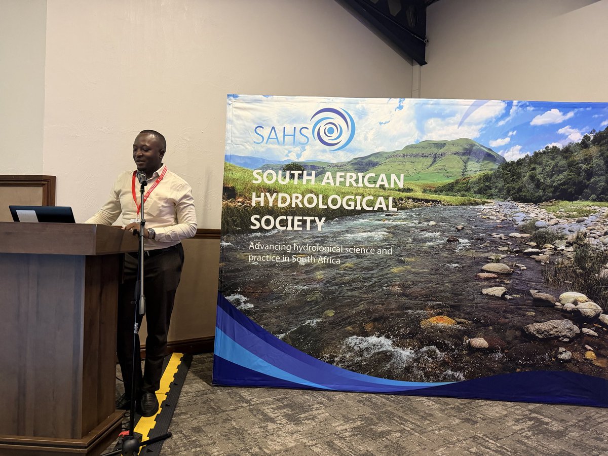 SAHydroSoc's tweet photo. Dr Moctar Dembele gives a talk about IAHS at the #SAHS2026 closing ceremony. 

Become an IAHS member for free: https://t.co/FSfW6NXm3m https://t.co/1grM6vXRYX