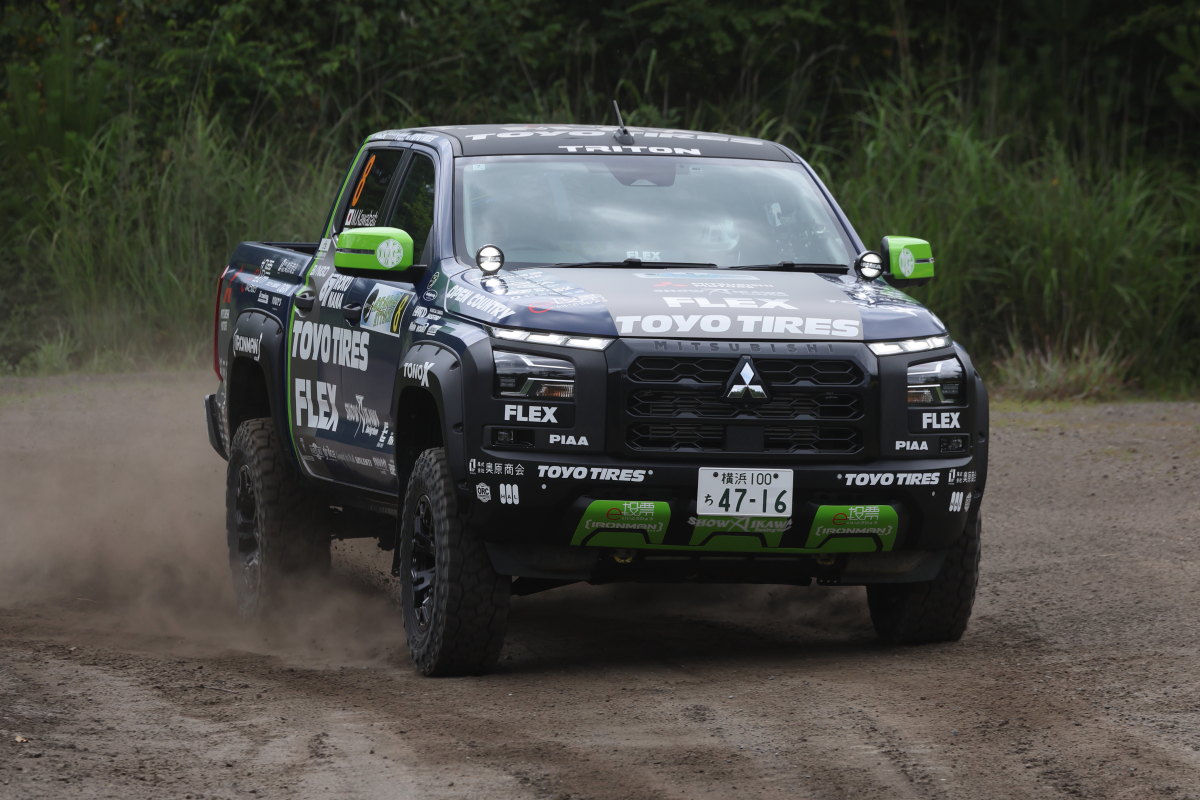 ralliart_jp's tweet photo. 9月4日（金）から6日（日）にかけて北海道・帯広で開催される「XCRスプリントカップ」第6戦RALLY HOKKAIDOに、三菱自動車がサポートする4チームが参戦。

川畑真人選手、竹岡圭選手、柳澤宏至選手がトライトン、浅井明幸選手はアウトランダーPHEVをドライブ🛞
応援のほど、よろしくお願いいたします！

#XCR #ラリー北海道