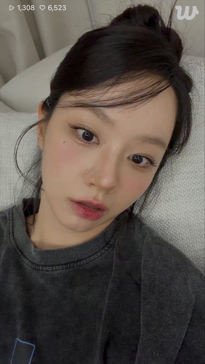 lib_byleung's tweet photo. 갑자기 라이브👀 https://t.co/1p6zaocyiA
