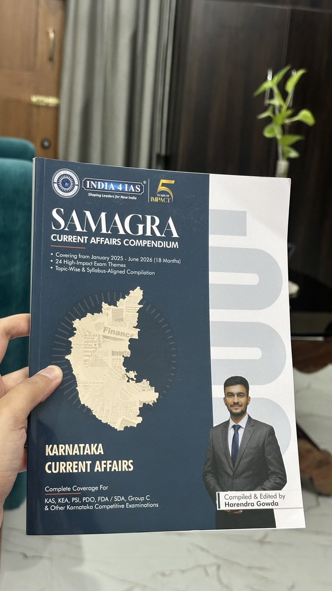 Lakshmiiie's tweet photo. @HarendraGowda @nammakpsc 5. SAMAGRA for current affairs from Jan 2025- June 2026.

I’d personally swear by Harendra Sir's work.
Theme based approach is exactly why I prefer it. One issue -> its context -> its developments -> its exam relevance.

Price : 150/-
@Prashanthsri87  @india4ias https://t.co/lGhvPAQzK5