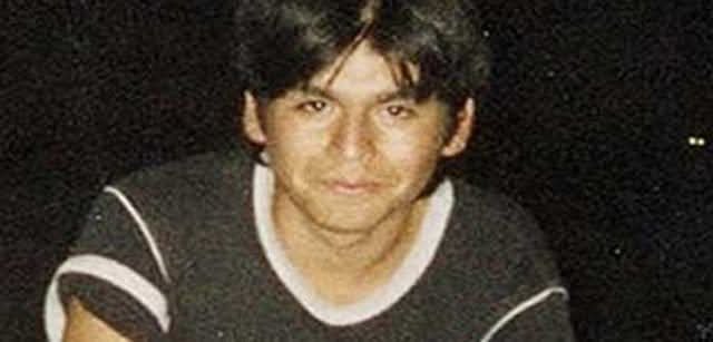 RadioUmbral's tweet photo. Soy JOSÉ HUENANTE HUENANTE 
Tenía 16 años , de origen mapuche. 
Fui detenido por carabineros el 3 de septiembre de 2005,en Puerto Montt. 
La última vez que se me vio,era subido a un radiopatrullas.
Soy un Detenido Desaparecido en democracia

Y tú 
ME OLVIDASTE? https://t.co/HlWN3q0N9c