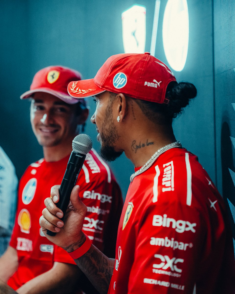 ScuderiaFerrari's tweet photo. More magic from Milan ⭐️🎙️ https://t.co/QRQBKCT3iD