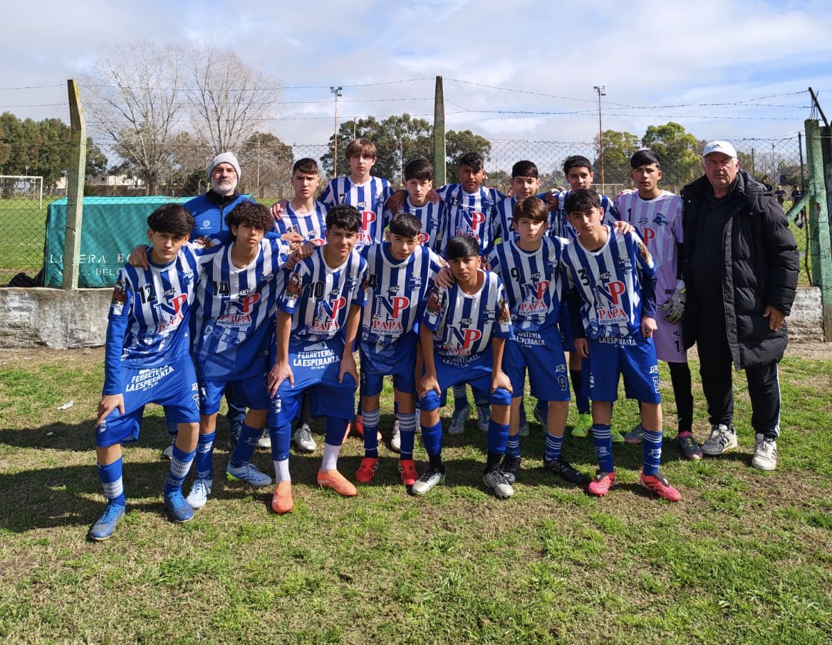 MarioSeccoOK's tweet photo. AVANZAMOS EN LOS JUEGOS💪

Ensenada sigue disfrutando de los Juegos Bonaerenses 2026. En esta ocasión, se llevó adelante la etapa regional de fútbol 11 Sub 14, en el que Catella FC logró avanzar a la etapa interregional.⚽️

🤾‍♂️Además, el Sub 18 de handball masculino presentado por la escuela del Astillero Río Santiago también dijo presente llegando a semifinales.

¡Felicitaciones a todos y vamos Ensenada!🙌