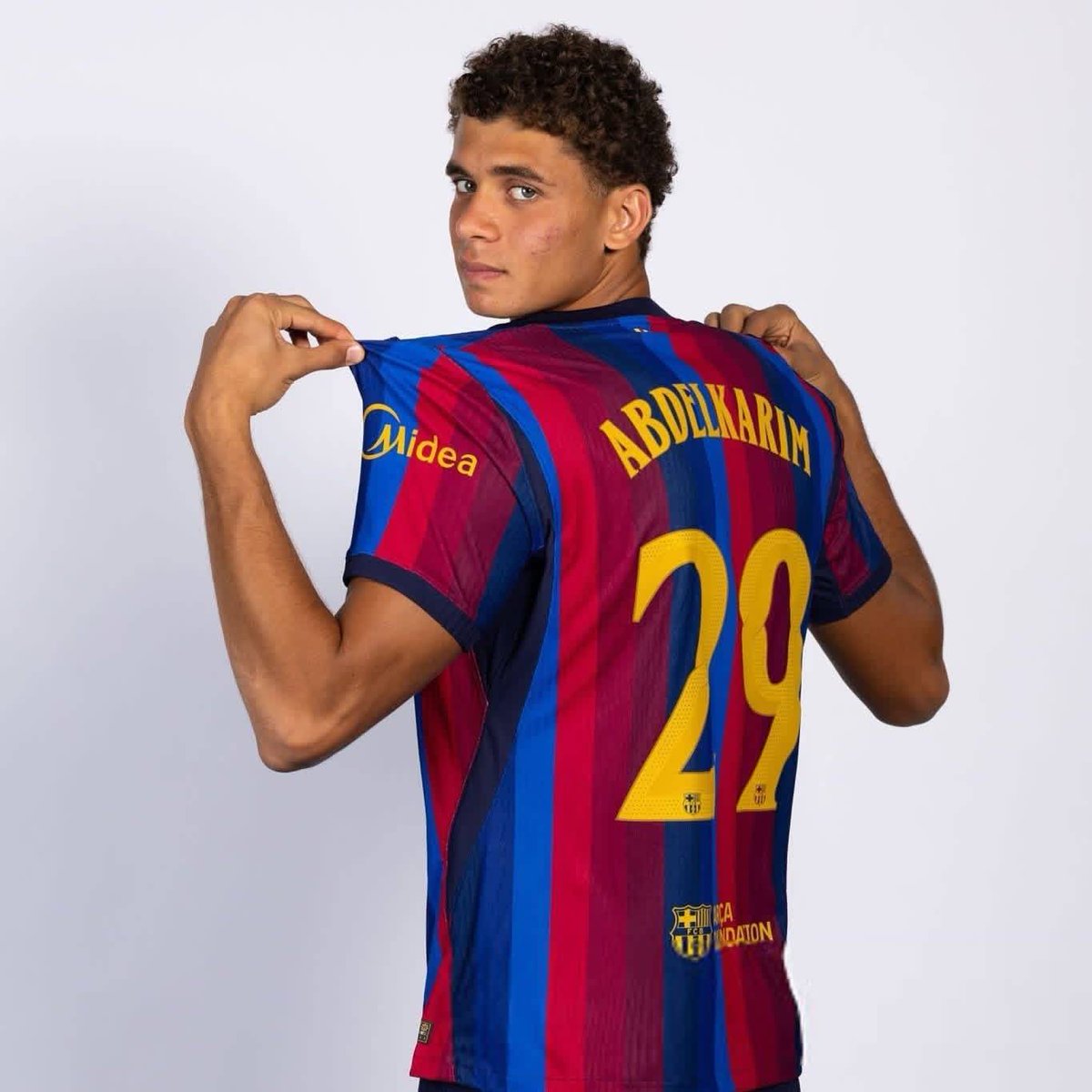 BarcaTimes's tweet photo. The Egyptian pride Hamza Abdekarim in the official Champions League photoshoot 📸🇪🇬 https://t.co/u2wqRRSPEu