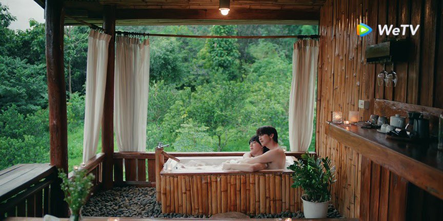 wabisabiTH's tweet photo. ซีนจบสวยดี หลังจากนี้พี่ไม่รุ้

BE MY PLAYER TWO EP8
#ซอโซ่ล่ามธีร์EP8 https://t.co/DKArI6uZLI
