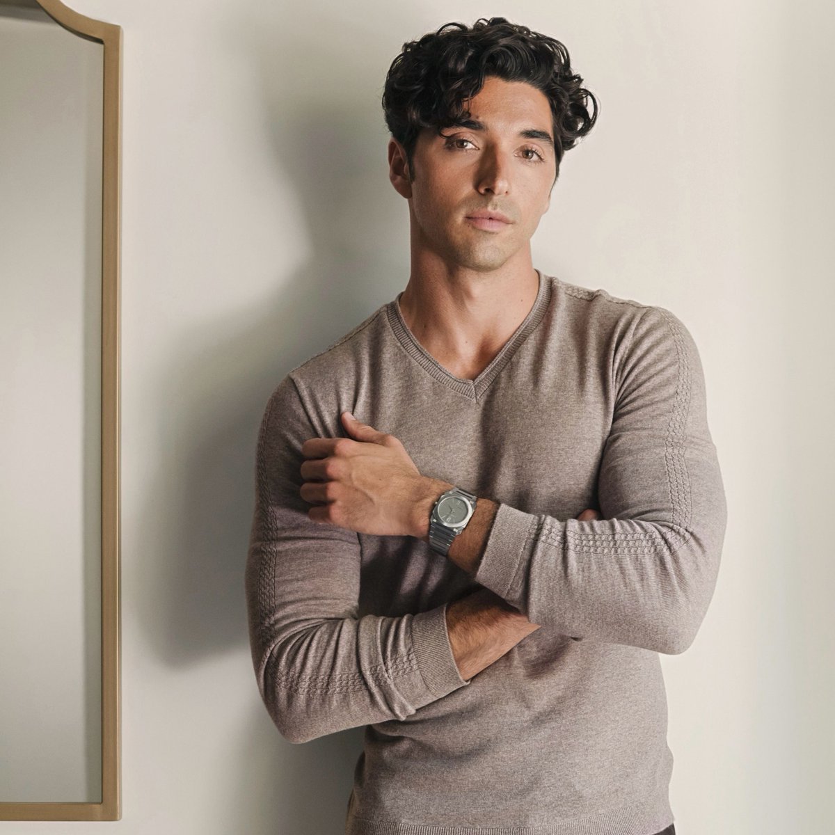 estr19's tweet photo. He knows about #ThirstyCurlsday, he fucking does, and no one can tell me otherwise!! Yesterday's drop? Absolutely STUNNING!!! 💖💖💖🤩🤩🤩 and another one is a little blast from the past 🥺🥺🥺 https://t.co/60dYIMOFwU