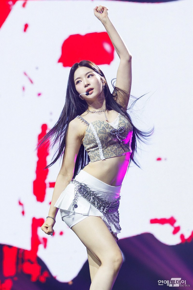 psychomiyane's tweet photo. 240701
Press (various)

#ISA #STAYC #아이사 #스테이씨 https://t.co/WNNhMqrFhR