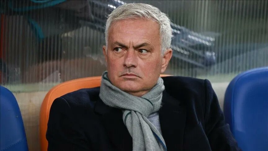 forzacimbom's tweet photo. Galatasaray'ın Camavinga transferine sekte vuran isim: Mourinho. (Ali Naci Küçük) https://t.co/V8VDem7Nzh