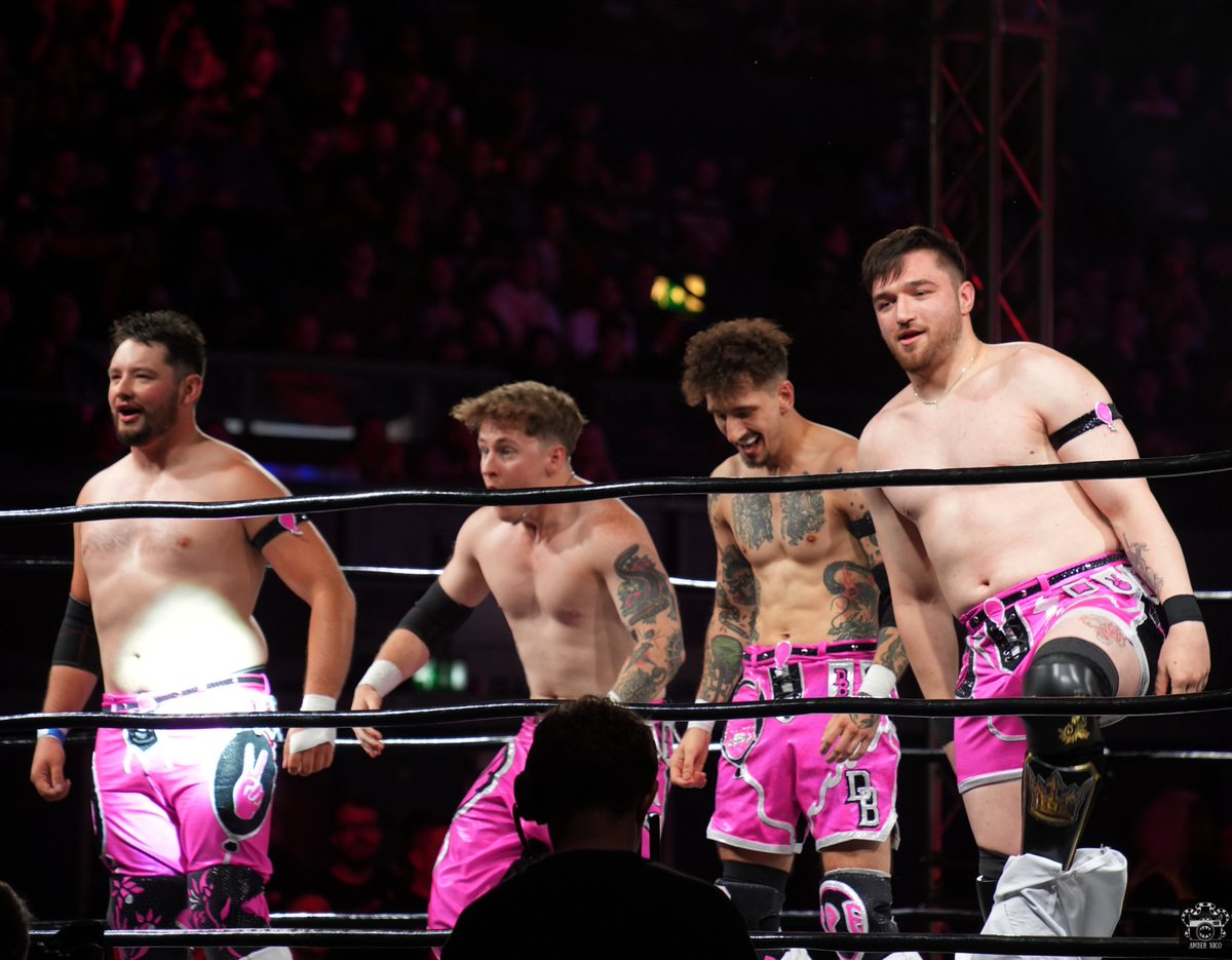 AmberNicoPhoto's tweet photo. CPF and Callum Newman
@JustJoeLando @Maverick_Mayhew @DannyBlack_99
@PrinceofpaceCN @RevProUK @BodyslamNet
#revpro #revpro14 https://t.co/VR5gAkItbI