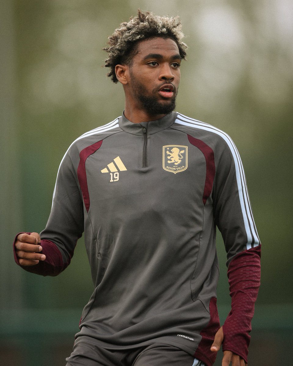 AstonVilla's tweet photo. Up and running ⚡️ https://t.co/cyiYdr6Xtf