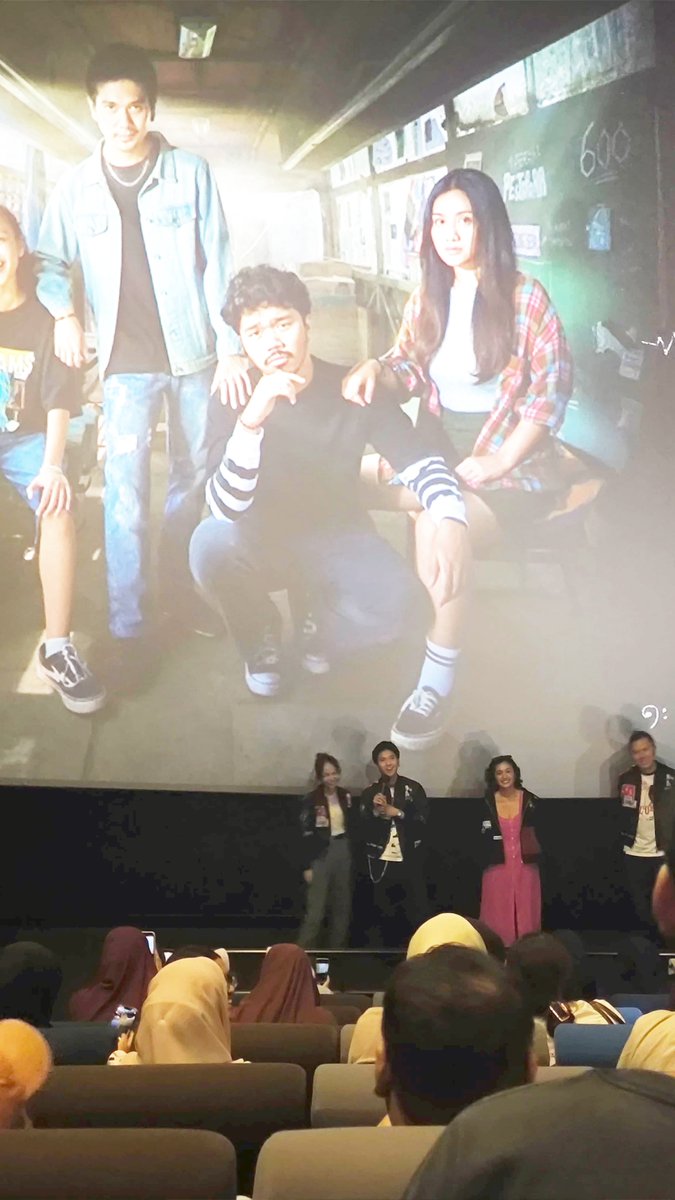 raritry's tweet photo. yey https://t.co/TB9Y3yjg4X