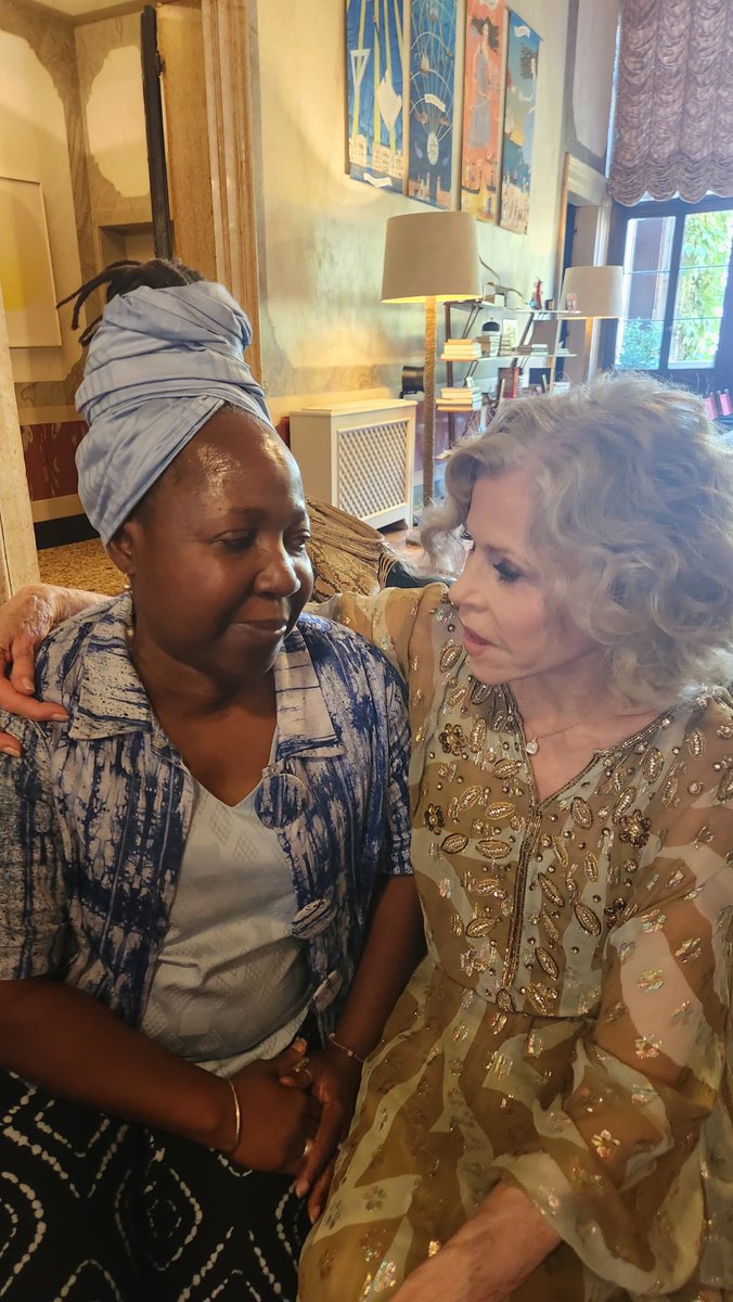 KahWalla's tweet photo. Gloria Steinem transitioned today. 

It is my honor to be with other icons today &amp; to honor her power &amp; her life together.

I met &amp; immediately clicked with the incredible Jane Fonda. No nonsense activist &amp; actress extraordinaire!

We got straight to fighting authoritarians!💪🏿💪🏿 https://t.co/lZZm4YHPNh